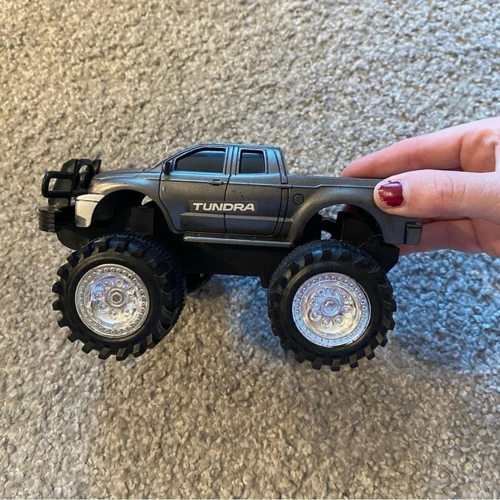 Toyota Tundra Gray Truck Kids Toy